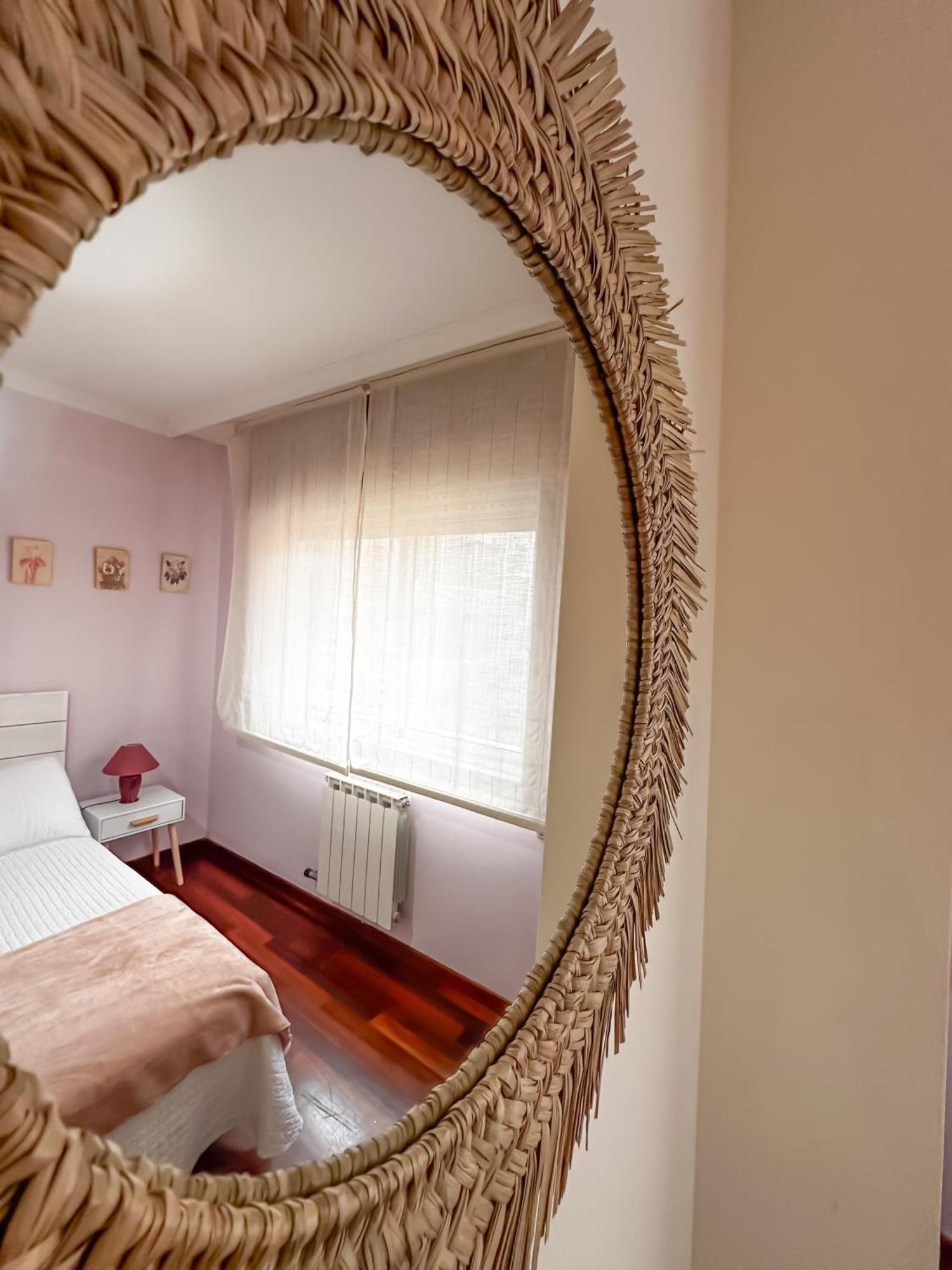 Apartamento Completo, Amplio, Muy Iluminado Y Con Plaza De Garaje Incluida. 格罗韦 外观 照片
